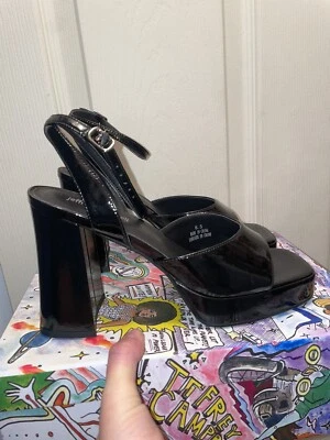 Sandalias de tacón Jeffrey Campbell Lifts charol arrugado negro talla 8,5 nuevas con caja Foto 1 de 4