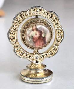 Vtg Sacred Heart Jesus & Miraculous Medal Dashboard Magnet Spinner Wallerin Ind - Picture 1 of 6