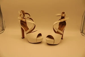 Women IN5 Charcy White Heels (See Description) - Picture 1 of 6