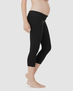 $78 Ingrid & Isabel Womens Black Crossover Capri Leggings Pants Maternity Size L - Picture 1 of 3