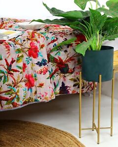 Floral Kantha Quilt Comforter Bedspread Velvet Frida Patchwork Bedroom