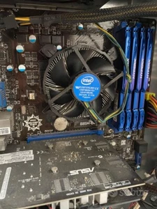 PC Fisso Assemblato Intel i5 - Ram 32GB - SVGA 2GB - Foto 1 di 5