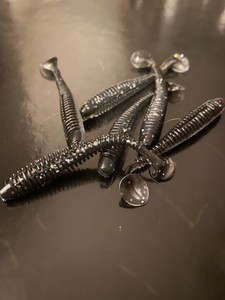 3”  slender swing impct lures  x6!!  mojo black