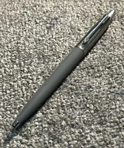 VINTAGE BRASS THREAD PARKER JOTTER BALLPOINT PEN-GREY-ENGLAND-FREE POST! (A22) - Picture 1 of 6