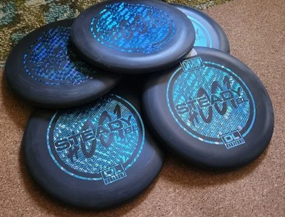 DGA D-Line Steady BL 173-174g 5x Matching Black Putters (Luna Roach P2) - Image 1 of 4