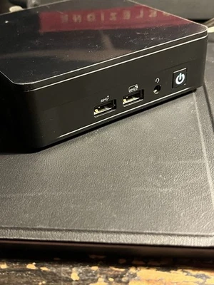 Intel NUC i7  12 generazione - Immagine 1 di 4