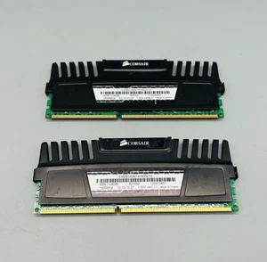 Corsair Vengeance 16 GB (2x8GB) CMZ8GX3M1A1600C10 DDR3-1600 PC3-12800 RAM #338 - Bild 1 von 2