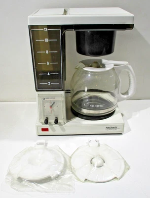 Vintage Black & Decker Auto Drip Coffee Maker  w/Clock - Image 1 of 4