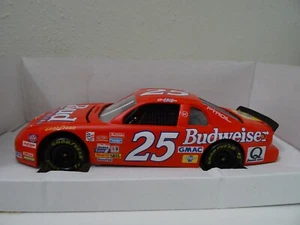 #25 Ken Schrader Budweiser Chevrolet Monte Carlo 1/24 Revell - Bild 1 von 8