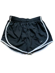 Nike Dri-Fit Laufshorts sportlich schwarz Tempo Damen kleine 3" Schrittlänge gefüttert - Bild 1 von 6
