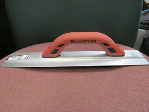 NUOVO GALLEGGIANTE MARSHALLTOWN MF380R ALLUMINIO CEMENTO 15 1/2" DURASOFT SPEDIZIONE GRATUITA - Foto 1 di 4