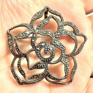 Sterling 925 Stamped, made in Thailand, Vintage, Openwork, Petal Flowers Marcasi - Picture 1 of 3