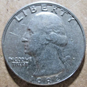 1982-P WASHINGTON QUARTER, OBVERSE MILD OFF CENTER (MAD) STRIKE, XF, CIRCULATED - Bild 1 von 2