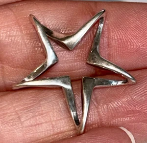 James Avery Floating Star Sterling Silver Pendant RETIRED Hard To Find - Picture 1 of 5