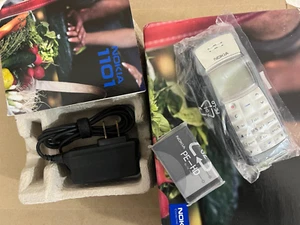 Genuine Nokia 1101 - Gray - (Factory Unlocked) New ! ZERO LIFE TIMER - Afbeelding 1 van 13