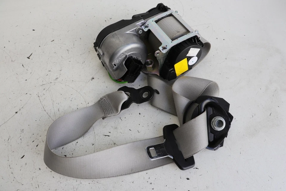 Conjunto de cinturón de seguridad delantero LHS J155 MERCEDES-BENZ ML63 AMG 2007 W164 gris Foto 1 de 1