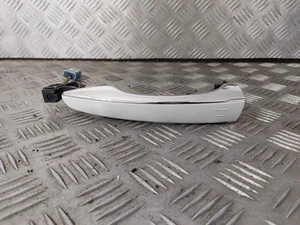 Poignée extérieur avant gauche - DS DS5 PHASE I (1) - De 06-2011 à 03-2016 - Picture 1 of 4