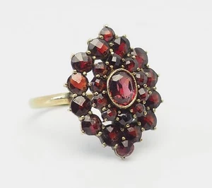 Elégante bague ancienne en or 9 carats et grenats rouges taille 6 - Photo 1 sur 4