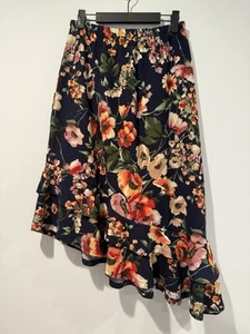 NEW Bobeau Floral Asymmetrical Skirt Med Ruffle Vacation Bloom Dark Romantic - Picture 1 of 6