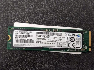 Samsung PM961 128GB M.2 2280 NVMe PCIe SSD MZVLW128HEGR-000L1 - Picture 1 of 1