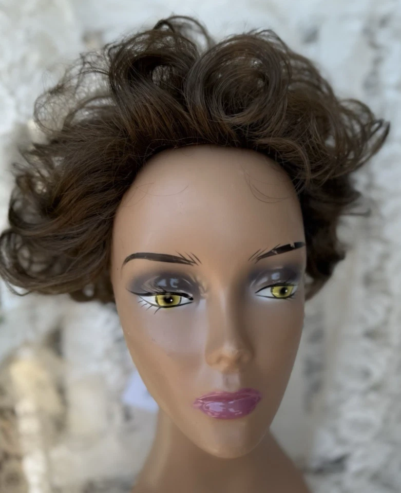 Mona Lisa LAYERED FALL Wig Style 1740 color 10 - Image 1 of 4