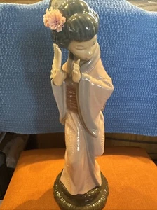 Figura Porcelana Lladro Tímida Geisha Japonesa 4990 Retirada Sin Caja - Imagen 1 de 7