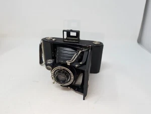 Vintage Zeiss Ikon Ikonta Folding Camera (119) - Picture 1 of 11