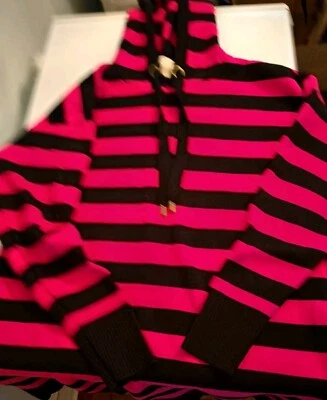 Vestido con Capucha MICHAEL Michael Kors Mezcla de Algodón a Rayas MF98ZH84VE - Negro/Rosa Foto 1 de 4