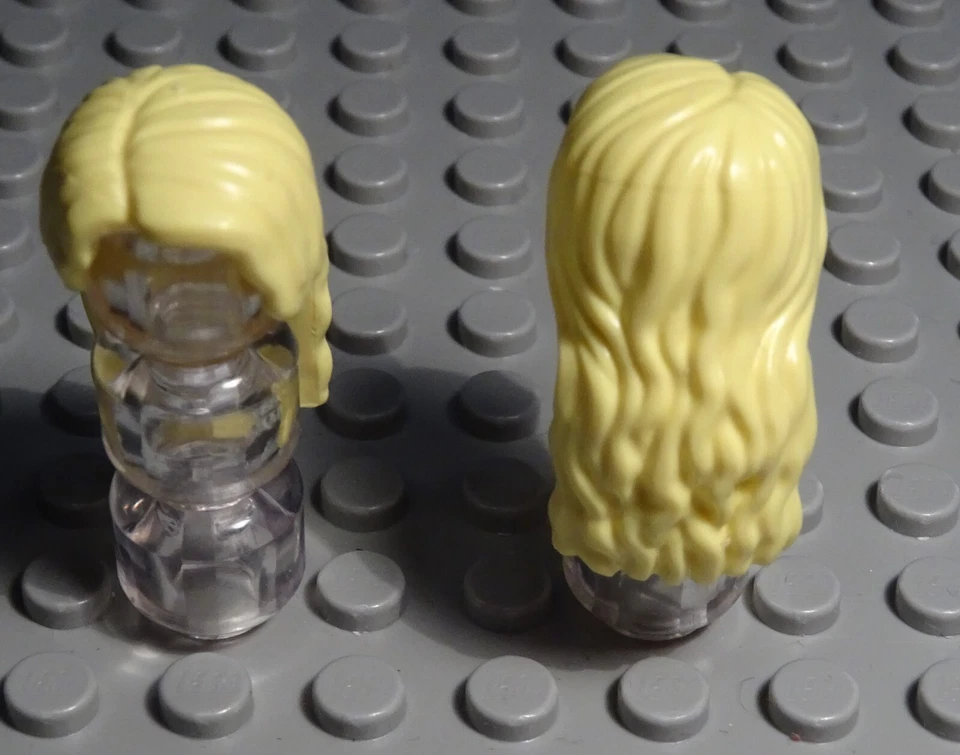 Lego Figur Zubehör Haar Blond für Frau - Bild 1 von 1