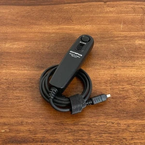 OLYMPUS remote cable RM-UC1 - Picture 1 of 2