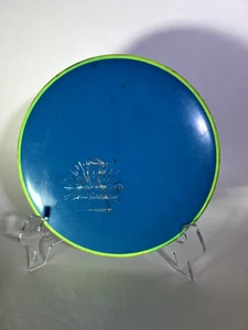 Axiom MVP Disc Sports | Envy | Neutron | 173g | Straight Putter 3|3|0|2 - Picture 1 of 9