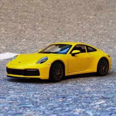 1:24 Porsche 911 Carrera 4S Coupe Alloy Sports Car Model Diecasts Metal Toy Gift - Image 1 of 4