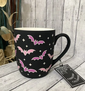 COBWEBS & CAULDRONS HALLOWEEN FLYING BATS SOFT TOUCH BLACK COFFEE MUG- NWT! - Bild 1 von 7