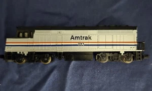 N Scale Life Like Amtrak 381 F40 PH Locomotive Pre-owned - Picture 1 of 4