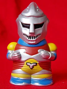 "GENUINO" Jet Jaguar ENSKY PVC SOFUBI SOFVI SD MINI Figura 2" 5cm UK🚚� GODZILLA - Imagen 1 de 10