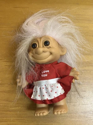  Muñeca Russ TROLL Valentine I Love You Vestido Rojo Ropa Pelo Rosa  Foto 1 de 4