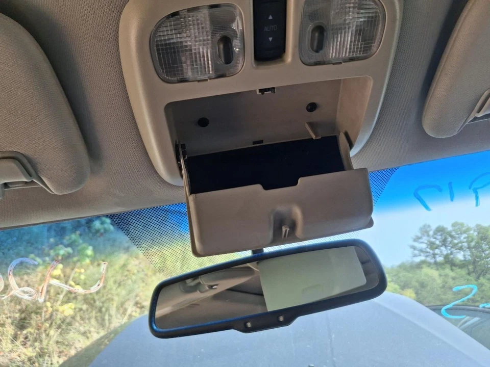 2010 Ford Fusion Rear View Mirror Automatic Dimming OEM Used 165K Miles - Image 1 of 1