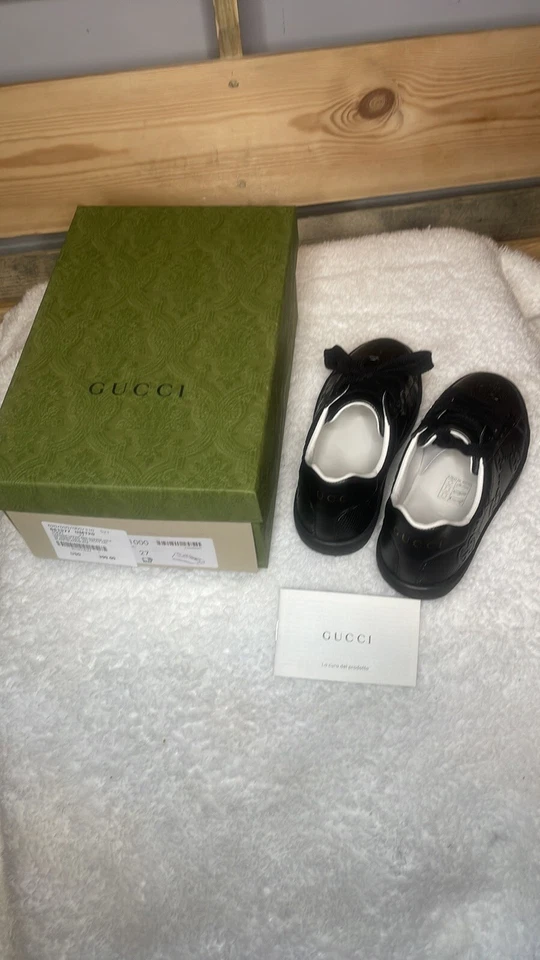 Niños Gucci Cuero Superior y Suela de Goma GG Tenis Becerro 16/T Foto 1 de 4