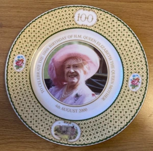 ROYAL WORCESTER - HRH QUEEN ELIZABETH THE QUEEN MOTHER 100th BIRTHDAY 2000 PLATE - Picture 1 of 3