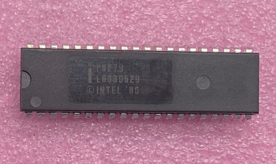 Intel P8279 Teclado/Pantalla Programable Interfa Circuito Integrado 40 Pin Dip Foto 1 de 1