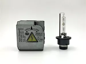 OEM BMW E60 E61 E65 E66 X5 Z4 Xenon HID Headlight D2S Bulb Socket Igniter - Picture 1 of 5