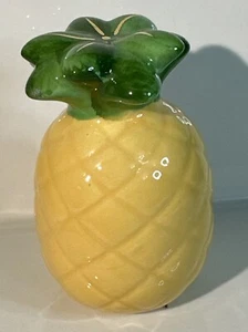 Nora Fleming Mini ~ WELCOME FRIENDS PINEAPPLE ~ Plate Charm - Picture 1 of 8