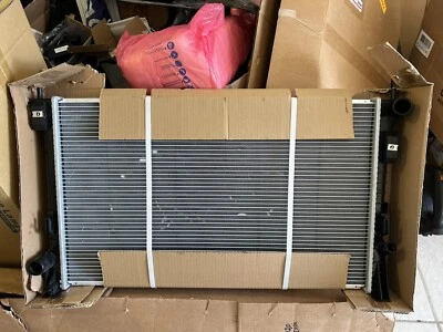 Radiador para 07-12 Ford Edge/Taurus Lincoln MKS Mercury Sable 3.5 3.7 V6 CU2937 Foto 1 de 2