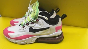 Scarpe da corsa Nike Air Max 270 React da donna sneakers iper rosa bianche taglia 9 - Foto 1 di 13
