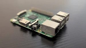 Raspberry Pi 2 Model B V1.2 ohne Zubehör - Bild 1 von 1