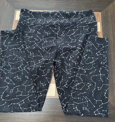 Женские леггинсы Unicorn LuLaRoe TC черные с серыми звездами белые созвездия. - Изображение 1 из 4