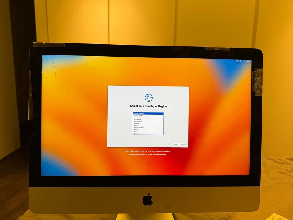 Apple (MNE02) iMac Retina 4K - 21.5 inch - Intel QuadCore i5 3,4 GHz - Bild 1 von 1