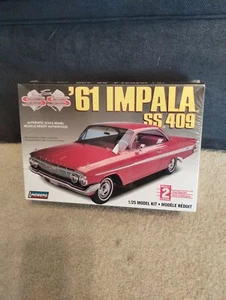 Kit modellino LINDBERG 1961 Impala SS 409 - Foto 1 di 3