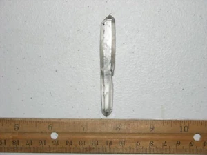 Quartz crystal terminated w/phantoms Tibet 3" Q119 - Picture 1 of 1