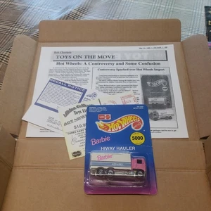 RARE LEO Mattel - Hot Wheels - 1995 Barbie Hiway Hauler- Limited Edition 5000 - Picture 1 of 7